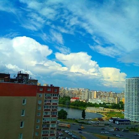 Уютная Квартира Метро Харьковская 3 Мин, Паспорт-Сервис, Аэропорт Борисполь Kyiv Exterior foto